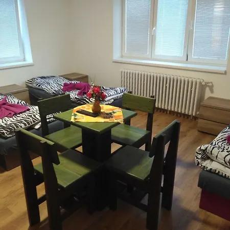 Janka Hostal *